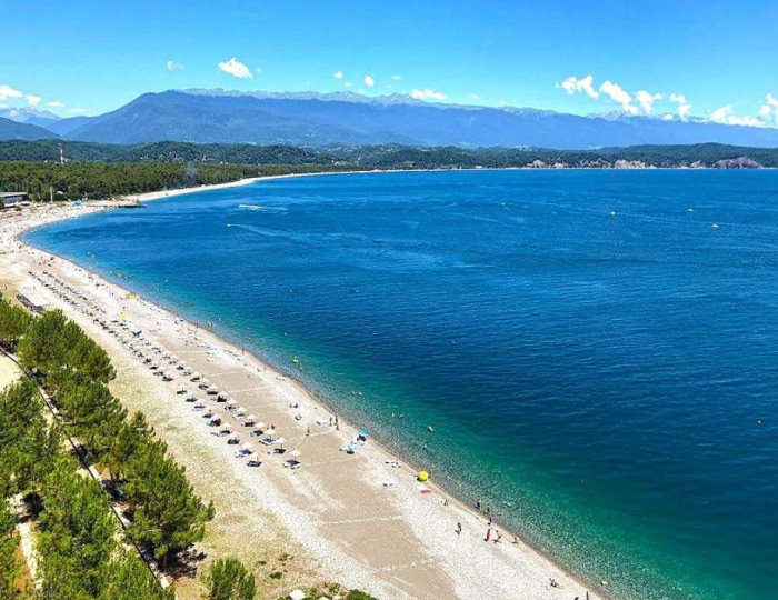 Услуги и развлечения